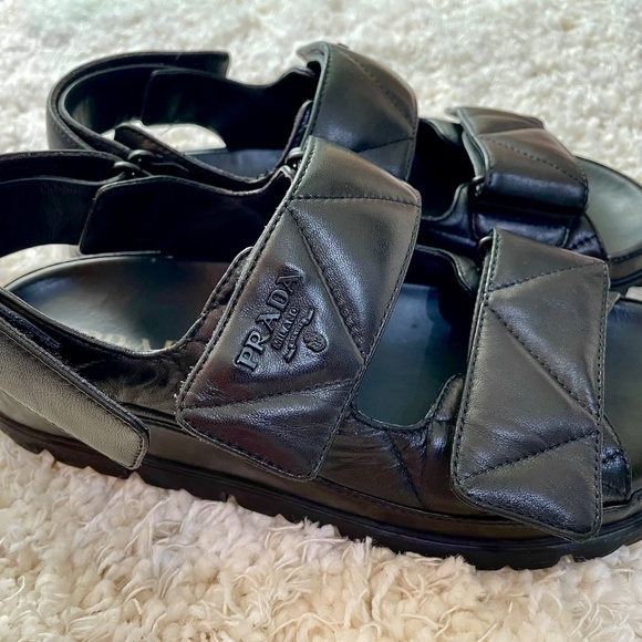PRADA Quilted leather sandals - Picture 7 of 13